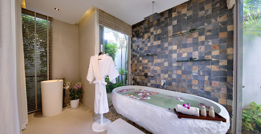Villa Tievoli - Luxurious spa bath area